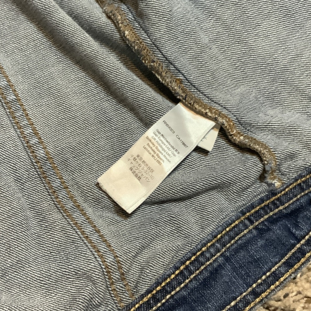 GapKids Girls Blue Denim Jacket Medium Wash Size XL 12 Years RN54023 - Picture 3 of 5